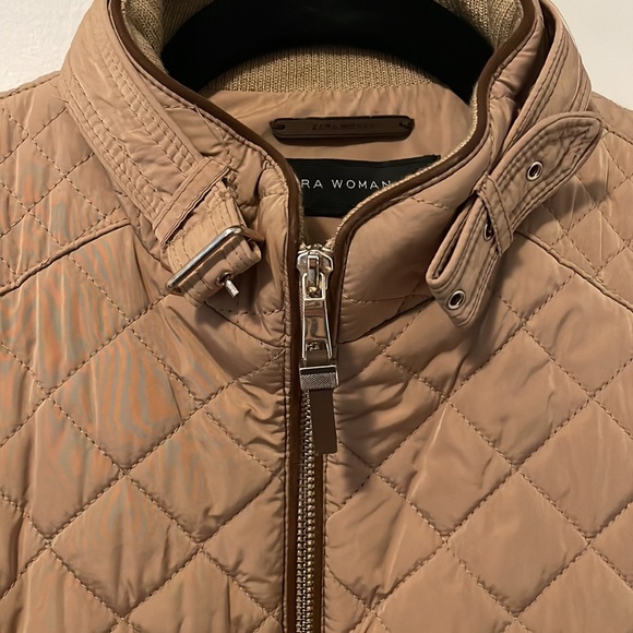 Zara Vest - Picture 3 of 6